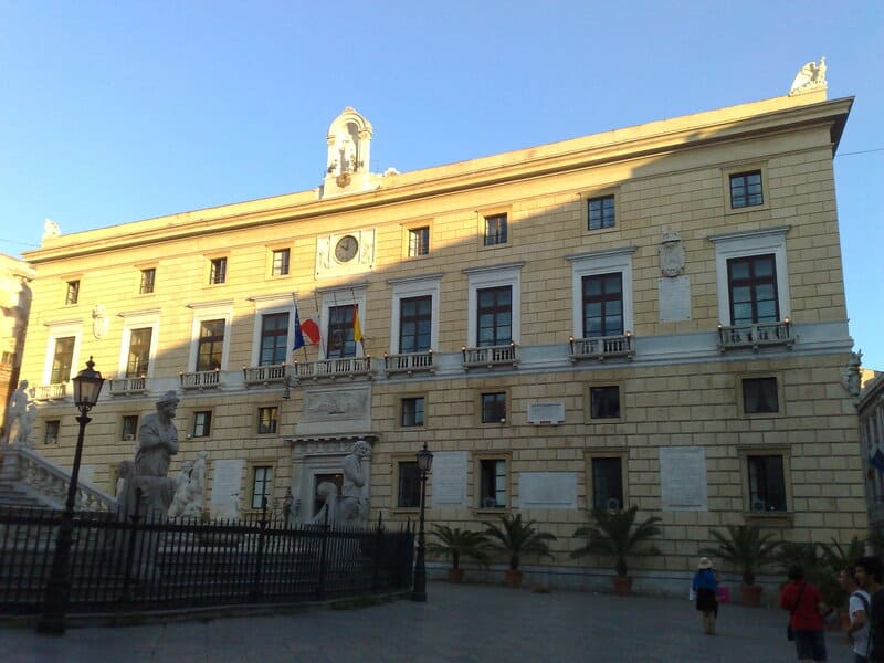 Palazzo_delle_aquile